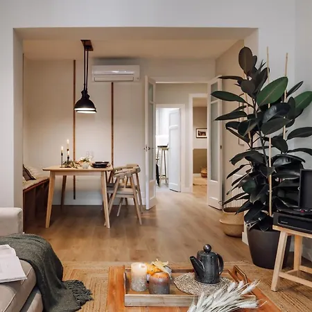 Laurel - 3 Bedrooms In Sant Gervasi