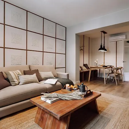 Apartman Laurel - 3 Bedrooms In Sant Gervasi