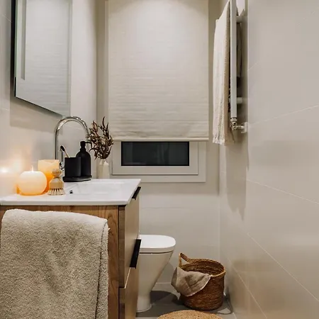 Apartman Laurel - 3 Bedrooms In Sant Gervasi